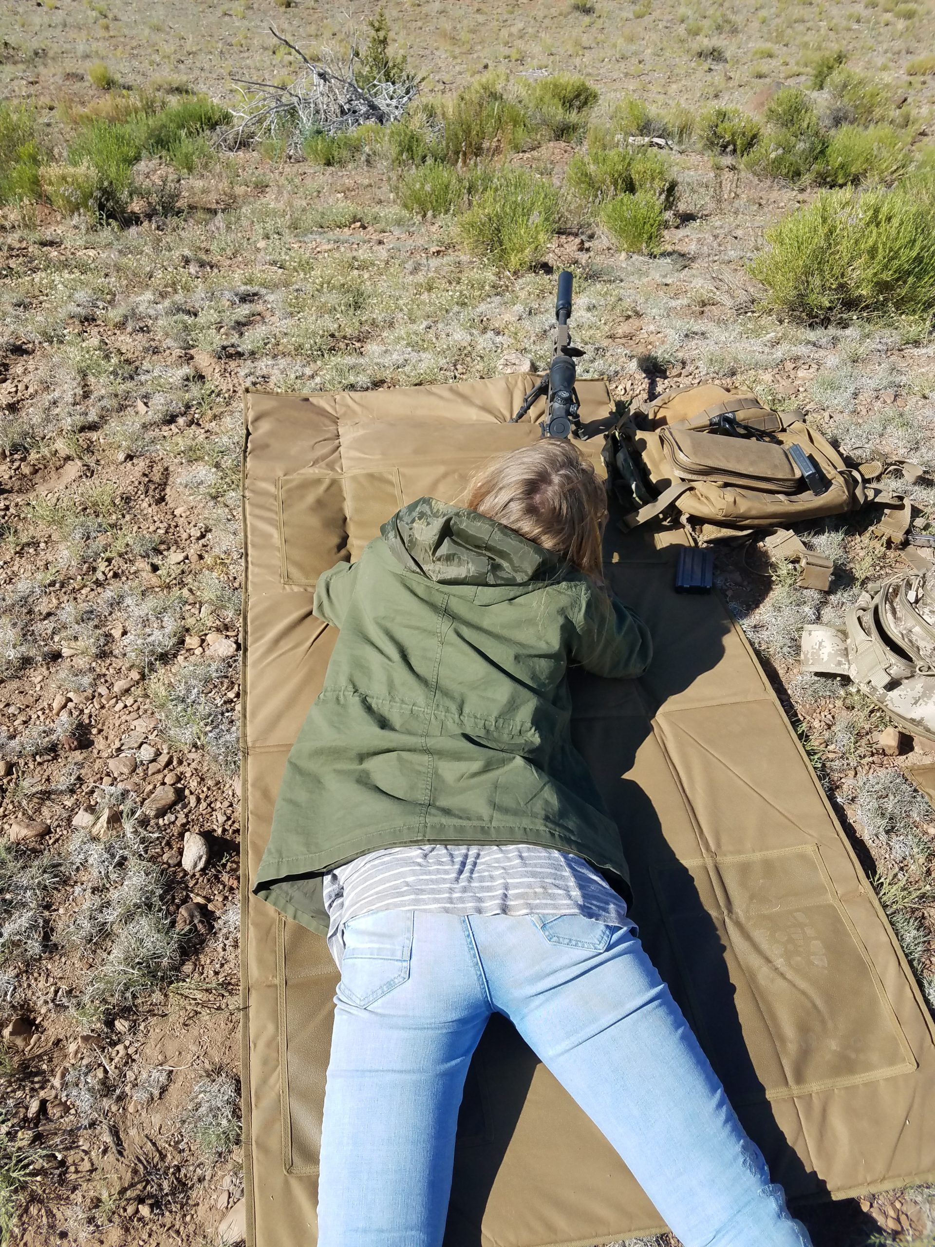 How to Improve your Long Distance Shooting Accuracy Hold Right Edge